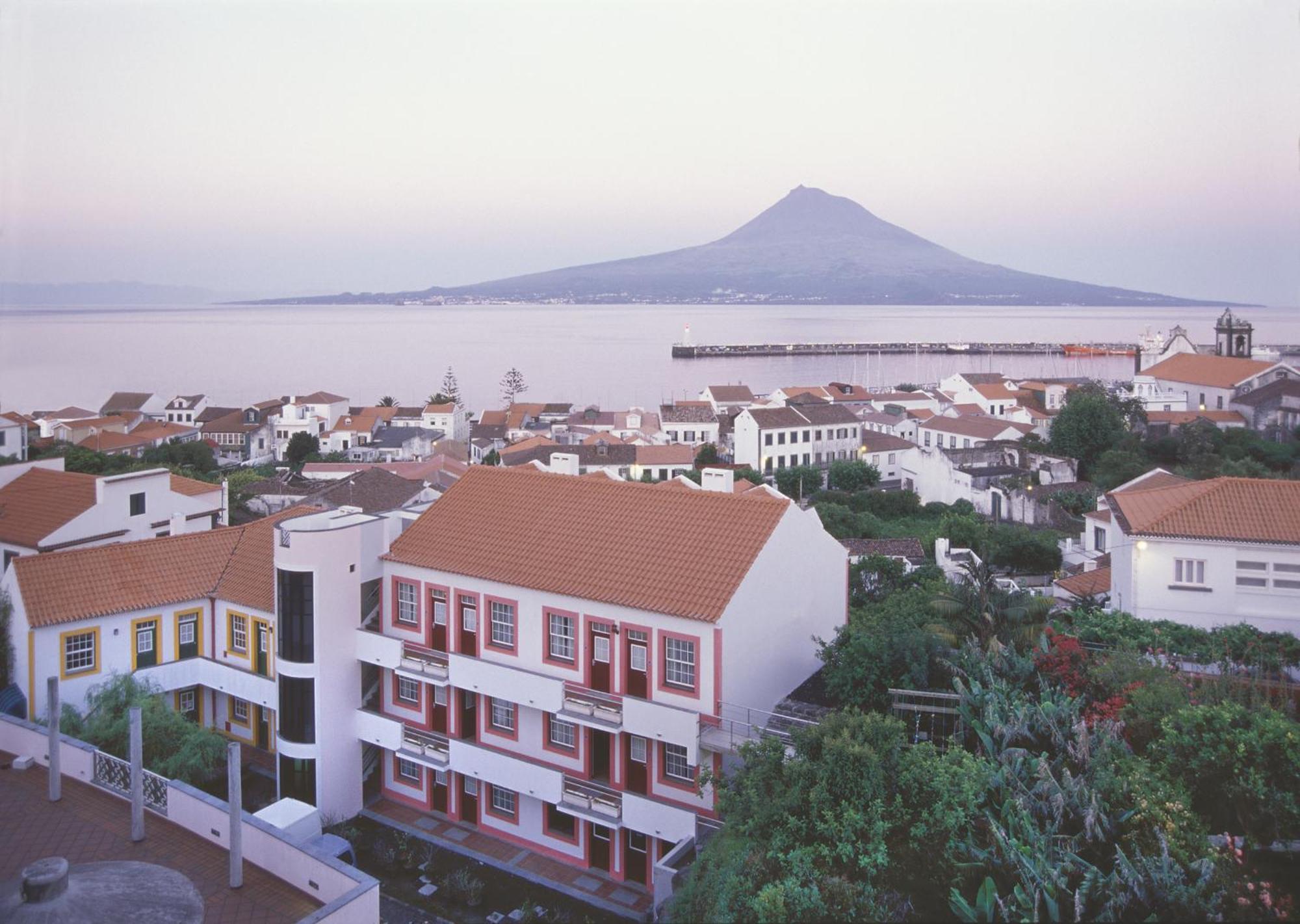 Apartamentos Turisticos Verdemar Horta  Luaran gambar