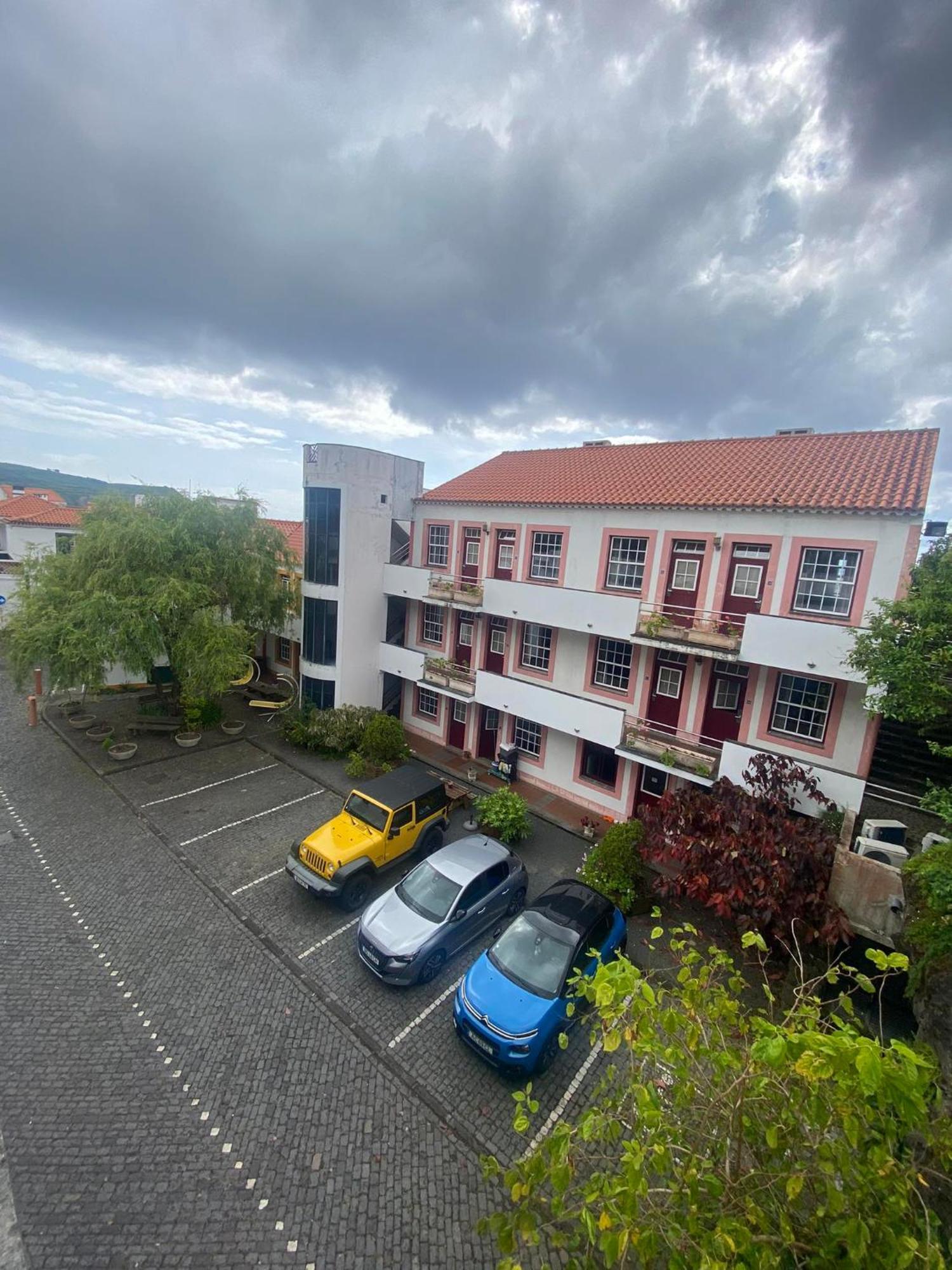 Apartamentos Turisticos Verdemar Horta  Luaran gambar
