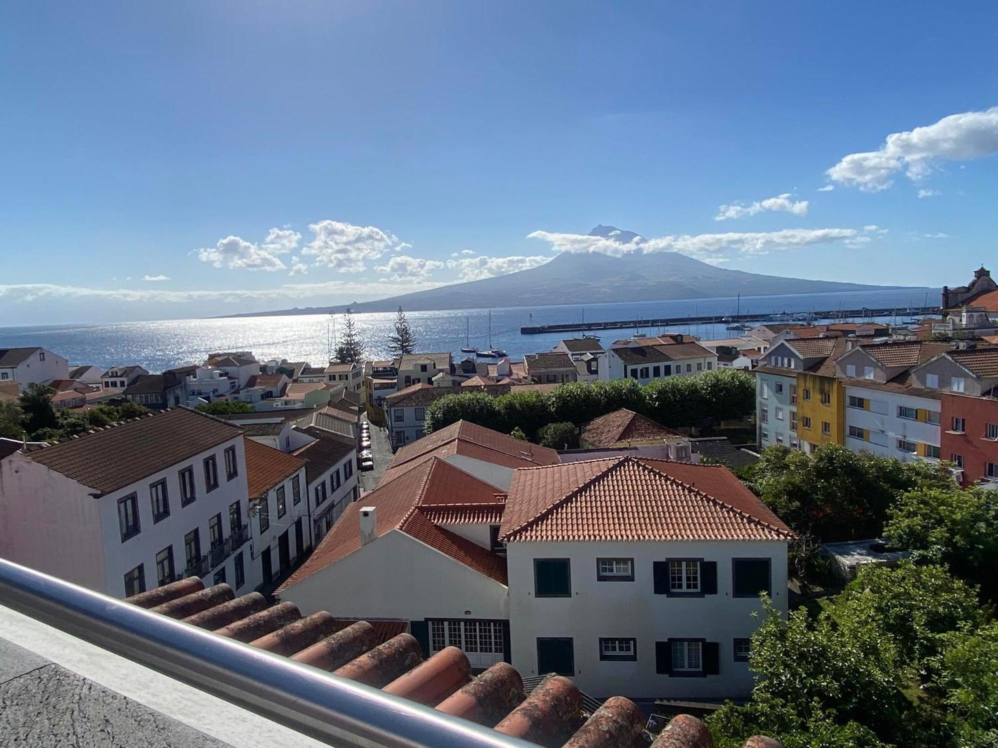 Apartamentos Turisticos Verdemar Horta  Luaran gambar