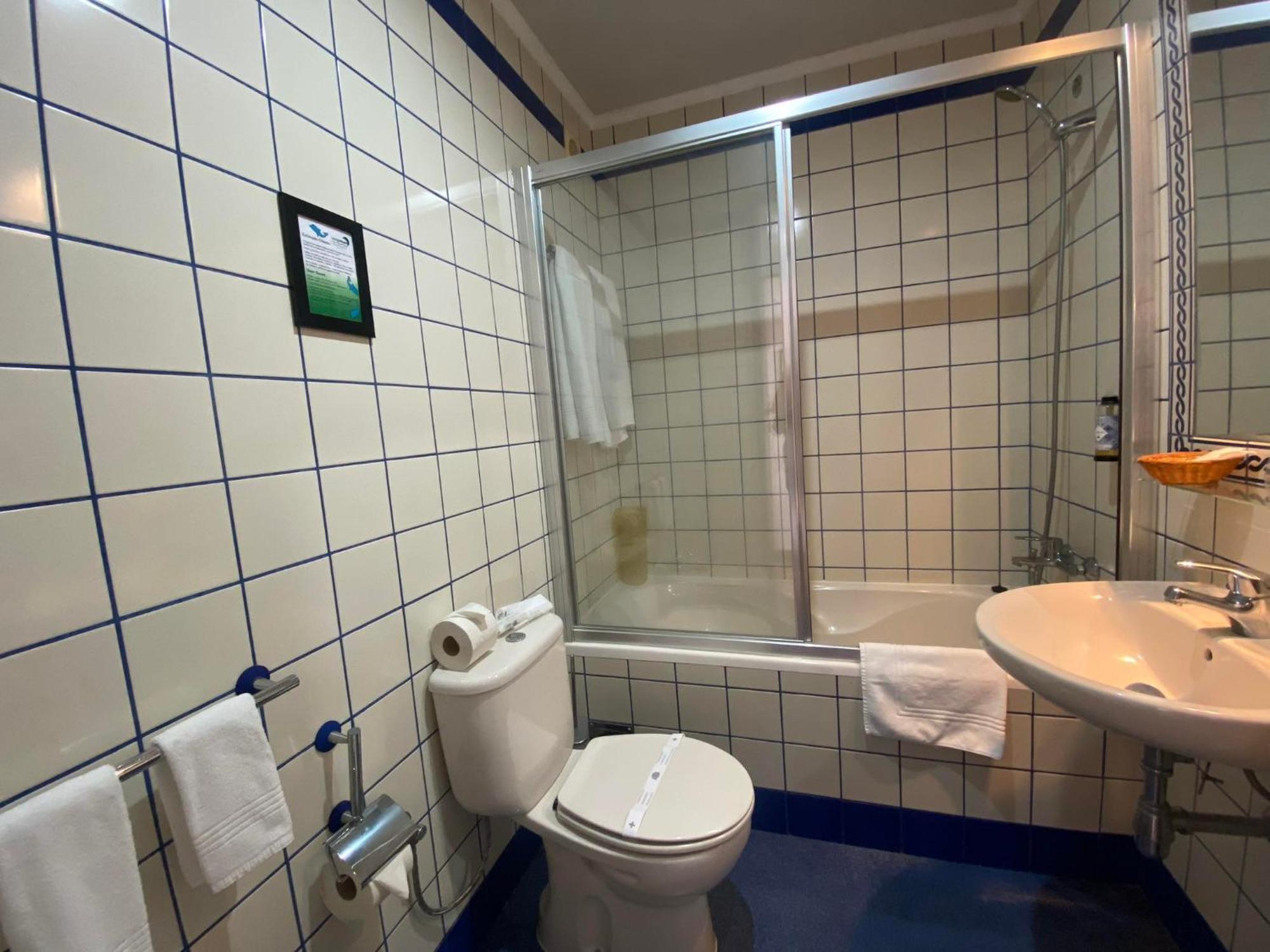 Apartamentos Turisticos Verdemar Horta  Luaran gambar