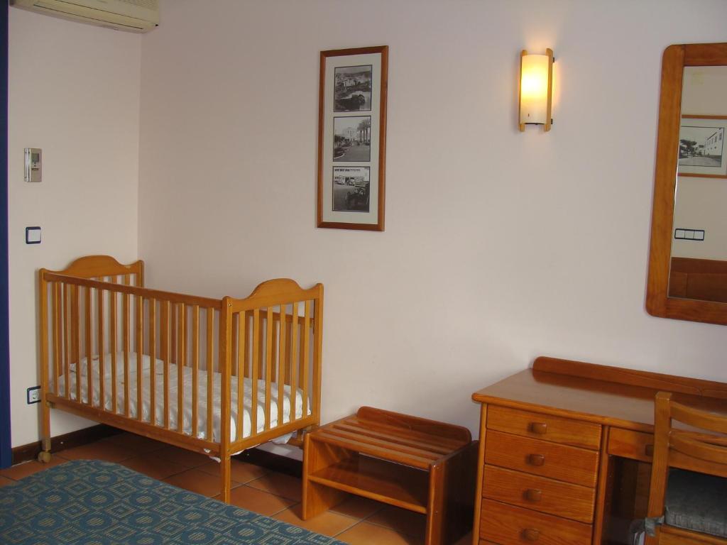 Apartamentos Turisticos Verdemar Horta  Bilik gambar