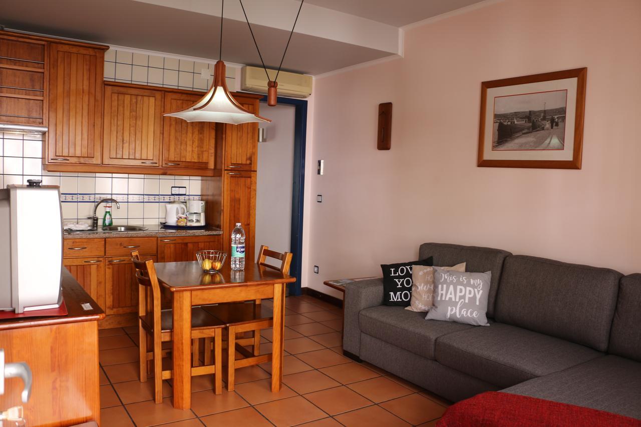 Apartamentos Turisticos Verdemar Horta  Luaran gambar